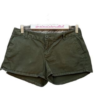 OLD Navy green shorts front & back pockets 3” inseam slightly distressed size 6